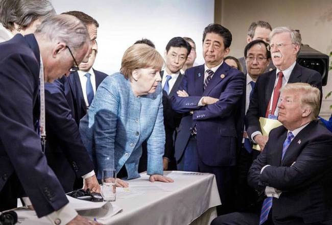 G7峰会现场图默克尔版